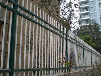 铁艺护栏网-铁艺护栏网图片价格-铁艺护栏网厂家-安平县万众丝网制品有限公司图片3