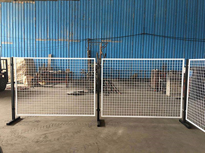 移动护栏网-临时护栏网图片价格-移动临时护栏网厂家-安平县万众丝网制品有限公司图片2