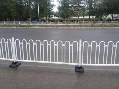 京式护栏网-京式护栏网图片价格-京式护栏网厂家-安平县万众丝网制品有限公司图片3