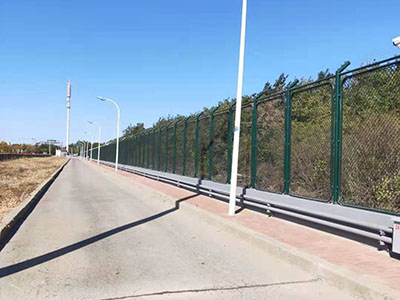 勾花网案例 - 安平县万众丝网制品有限公司图片3